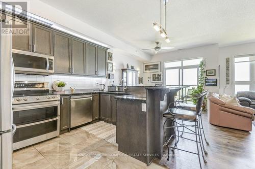 627 - 125 Shoreview Place, Hamilton, ON - Indoor Photo Showing Kitchen With Stainless Steel Kitchen