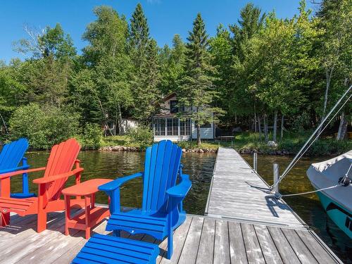 Shipping (door/dock) - 207 Ch. Des Boisés, Mont-Tremblant, QC - Outdoor With Deck Patio Veranda