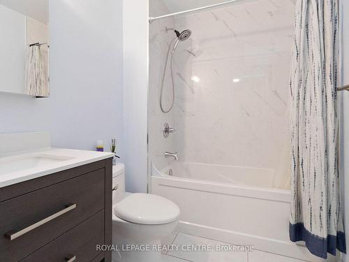 60-98 Falconer Dr, Mississauga, ON - Indoor Photo Showing Bathroom