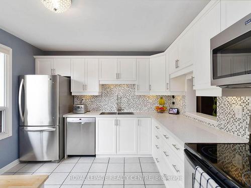 60-98 Falconer Dr, Mississauga, ON - Indoor Photo Showing Kitchen