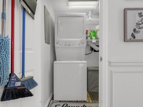 300-49 Robinson St, Hamilton, ON - Indoor Photo Showing Laundry Room