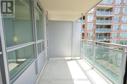 705 - 62 Suncrest Boulevard, Markham (Commerce Valley), ON - Outdoor With Balcony With Exterior