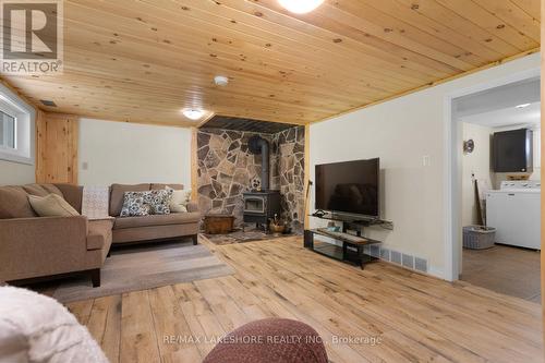 21 Johnson Road, Trent Hills (Campbellford), ON - Indoor Photo Showing Living Room With Fireplace