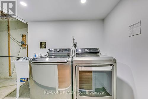 774 Consort Crescent, Mississauga, ON - Indoor Photo Showing Laundry Room