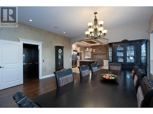 426 Audubon Court, Kelowna, BC - Indoor Photo Showing Dining Room