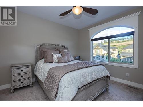 426 Audubon Court, Kelowna, BC - Indoor Photo Showing Bedroom