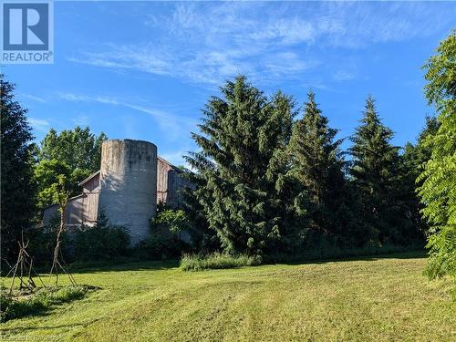 View with neighbours historic barn and mature trees - Part 1 9Th Avenue E, Owen Sound, ON 