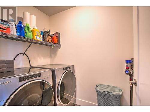 933 Mt. Robson Place Unit# 33, Vernon, BC - Indoor Photo Showing Laundry Room