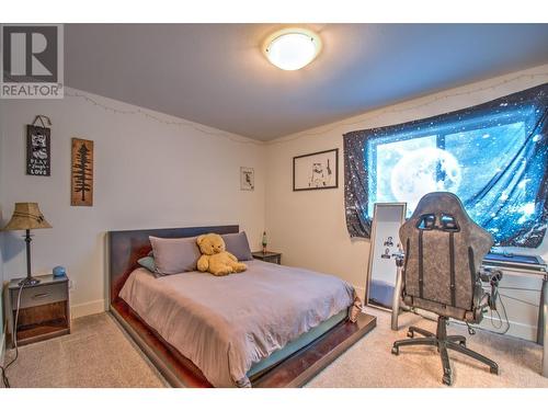 933 Mt. Robson Place Unit# 33, Vernon, BC - Indoor Photo Showing Bedroom
