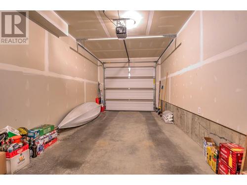 933 Mt. Robson Place Unit# 33, Vernon, BC - Indoor Photo Showing Garage