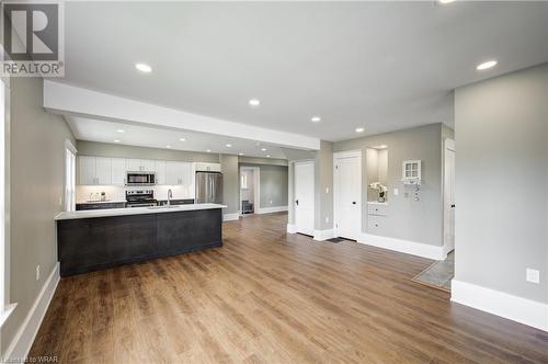 35 Brock Street, Woodstock, ON - Indoor Photo Showing Kitchen