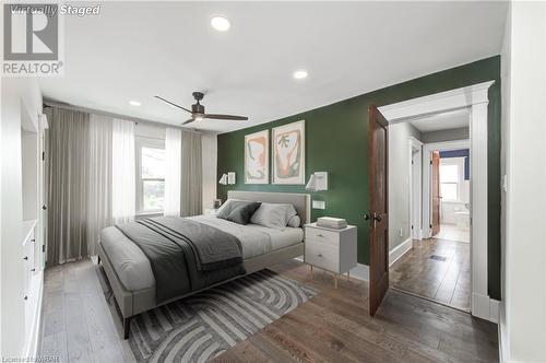 35 Brock Street, Woodstock, ON - Indoor Photo Showing Bedroom