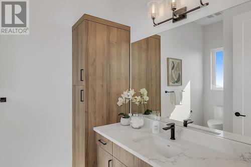 3020 Shaleview Drive, West Kelowna, BC - Indoor Photo Showing Bathroom