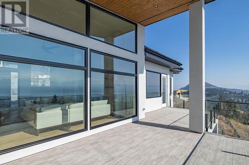 3020 Shaleview Drive, West Kelowna, BC - Outdoor With Exterior