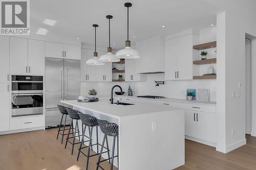 3020 Shaleview Drive, West Kelowna, BC - Indoor Photo Showing Kitchen With Upgraded Kitchen