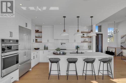 3020 Shaleview Drive, West Kelowna, BC - Indoor Photo Showing Kitchen With Upgraded Kitchen