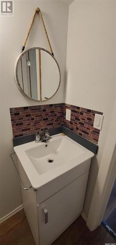 109 Cairo Street, Wolseley, SK - Indoor Photo Showing Bathroom