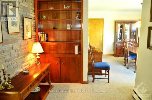 8 Elizabeth Drive, South Dundas, ON - Indoor Photo Showing Other Room