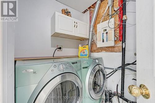 5230 Brookwood Court, Mississauga, ON - Indoor Photo Showing Laundry Room