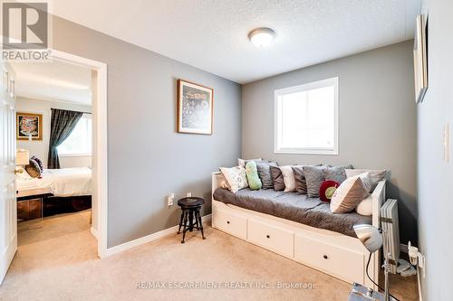 72 Sidney Crescent, Hamilton, ON - Indoor Photo Showing Other Room