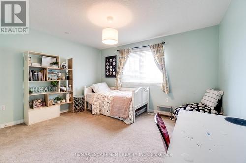 72 Sidney Crescent, Hamilton, ON - Indoor Photo Showing Bedroom