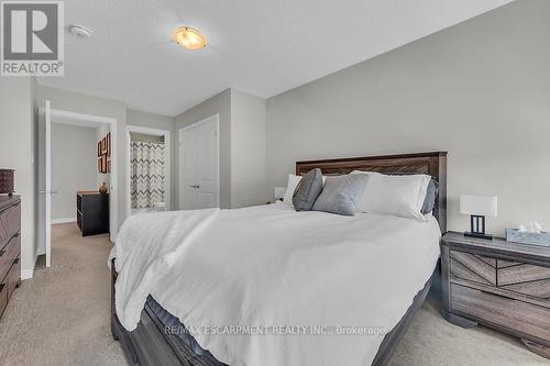 31 Marr Lane, Hamilton (Ancaster), ON - Indoor Photo Showing Bedroom