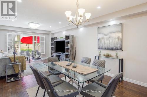147 Pelech Crescent, Hamilton, ON - Indoor Photo Showing Dining Room