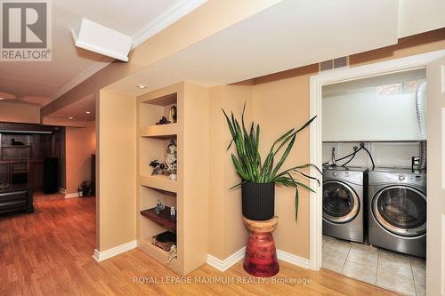 56 Castelli Court, Caledon, ON - Indoor Photo Showing Laundry Room