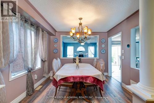 43 Crestridge Drive, Caledon (Bolton North), ON - Indoor Photo Showing Dining Room