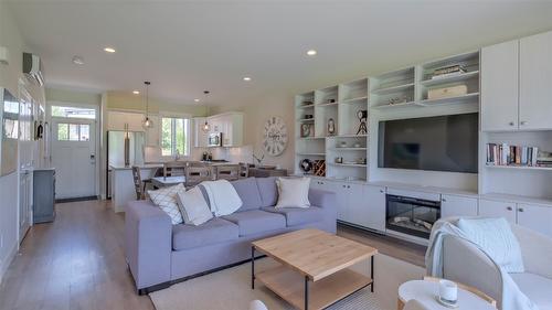 8-3750 West Bay Road, West Kelowna, BC - Indoor Photo Showing Living Room With Fireplace