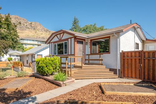 876 School Avenue, Oliver, BC - Outdoor