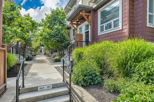 15-1811 Ambrosi Road, Kelowna, BC - Outdoor