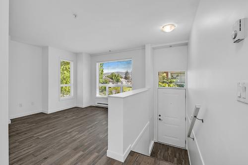 15-1811 Ambrosi Road, Kelowna, BC - Indoor Photo Showing Other Room