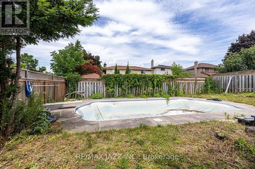 860 Cartref Avenue, Oshawa (Northglen), ON - Outdoor With In Ground Pool With Backyard