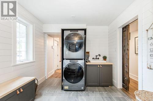 221 Jane Street, Clearview (Stayner), ON - Indoor Photo Showing Laundry Room