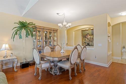 239-4035 Gellatly Road, West Kelowna, BC - Indoor Photo Showing Dining Room