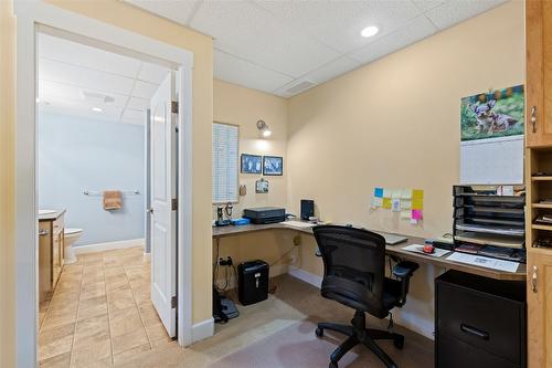 239-4035 Gellatly Road, West Kelowna, BC - Indoor Photo Showing Office