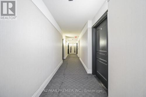 213 - 890 Sheppard Avenue, Toronto, ON - Indoor Photo Showing Other Room