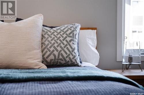 5210 Squires Road, Regina, SK - Indoor Photo Showing Bedroom