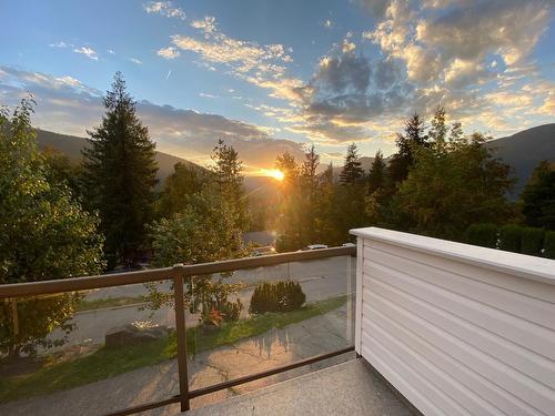 2101 Fort Sheppard Drive, Nelson, BC - Outdoor With View