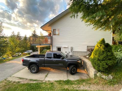 2101 Fort Sheppard Drive, Nelson, BC - Outdoor With Exterior