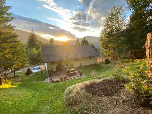 2101 Fort Sheppard Drive, Nelson, BC - Outdoor With View