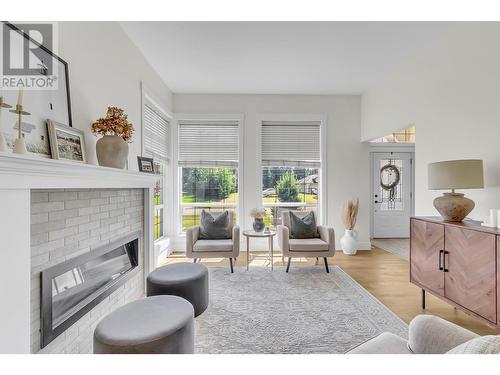 9384 Summerset Place, Prince George, BC - Indoor Photo Showing Living Room With Fireplace