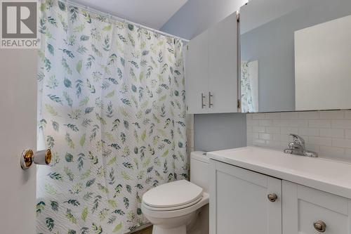 2414 Lisgar Crescent, Prince George, BC - Indoor Photo Showing Bathroom