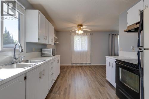 2414 Lisgar Crescent, Prince George, BC - Indoor Photo Showing Kitchen With Double Sink