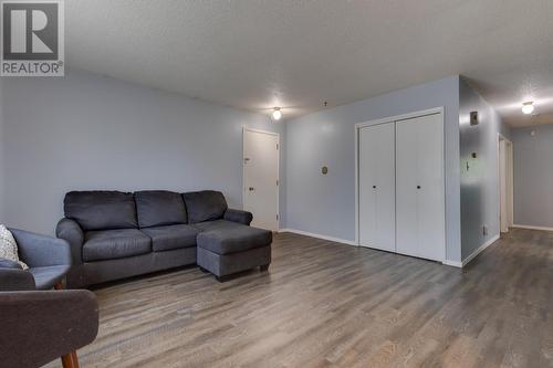 2414 Lisgar Crescent, Prince George, BC - Indoor Photo Showing Living Room