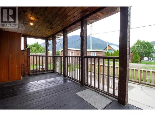 404 Townley Street, Revelstoke, BC - Outdoor With Deck Patio Veranda With Exterior