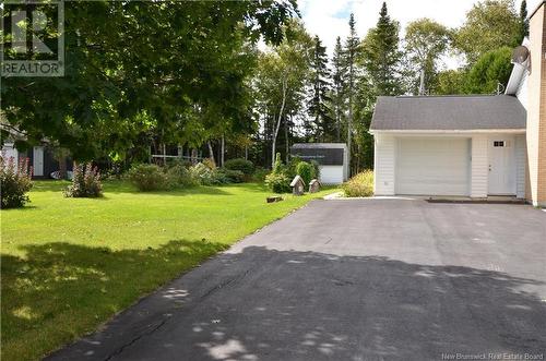 1977 Craig Street, Bathurst, NB - Outdoor