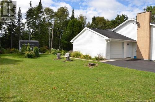 1977 Craig Street, Bathurst, NB - Outdoor