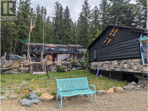 7780 Bentley Road, Anglemont, BC - Outdoor